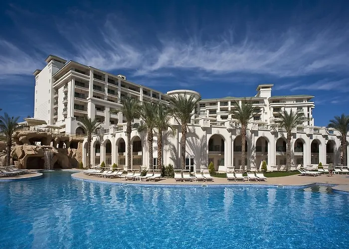 Stella Di Mare Beach Hotel & Spa