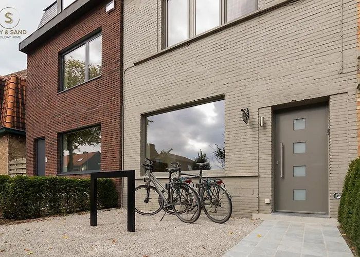 Privé villa: Sky & Sand - Free Parking - Free Bikes - Evcharging