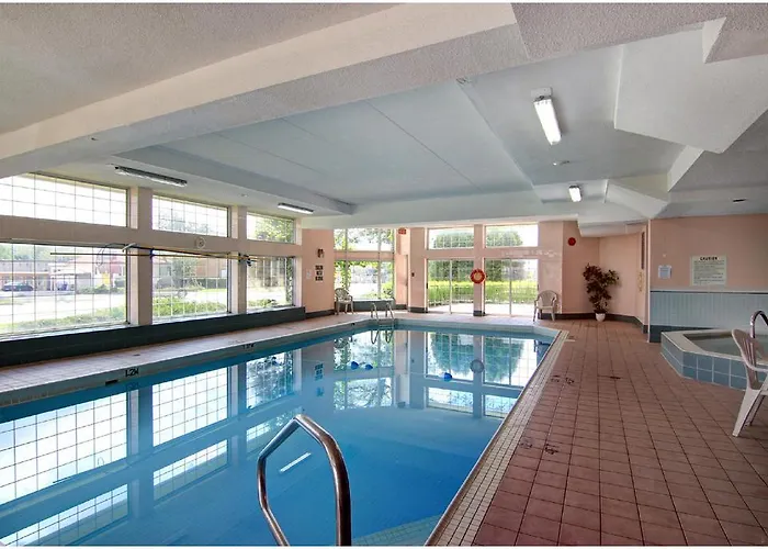 Travelodge By Wyndham Niagara Falls Lundys Lane