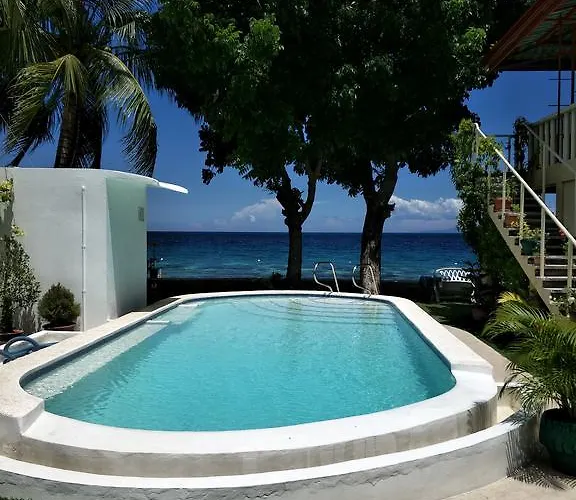Anton'S Beach Resort