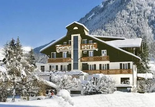 Pet Friendly hotel: Hotel Le Sporting