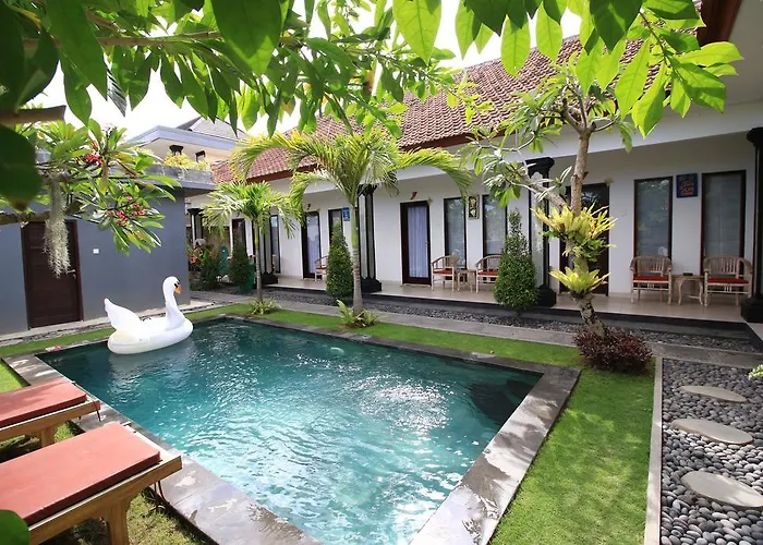 Surf Lodge