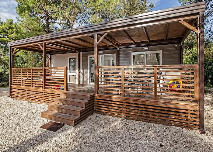 Albergo economico: Eurocamp Mobile Homes At Campsite Porton Biondi