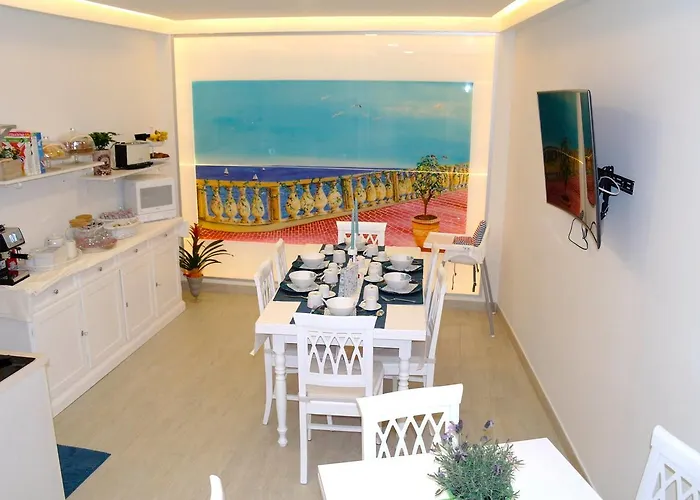 B&B Chiaia 216