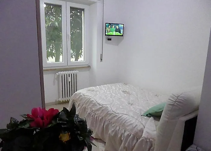 Monaco Rooms