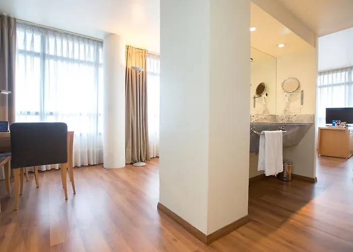 Tryp