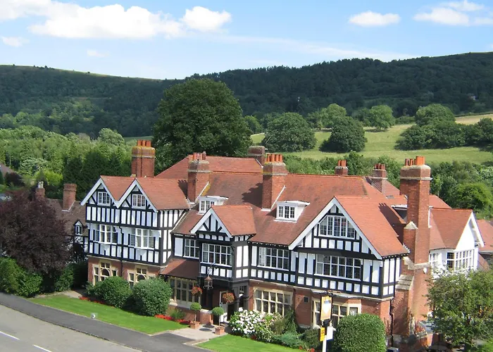 Cheap hotels Colwall Park - , Bar & Restaurant