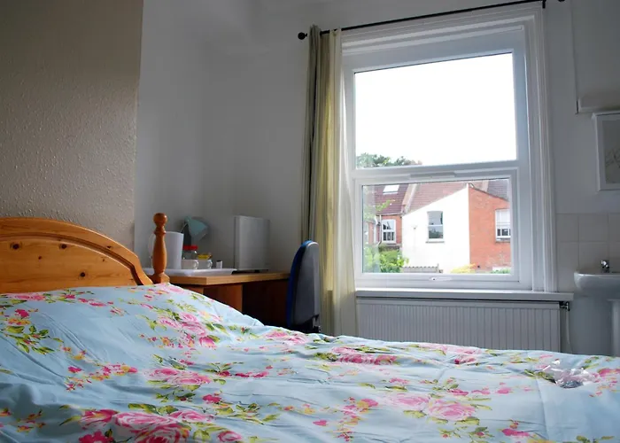 Clift Guest House