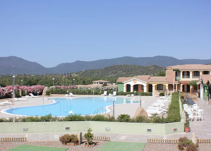 Hotel Con Piscina Le Vanille