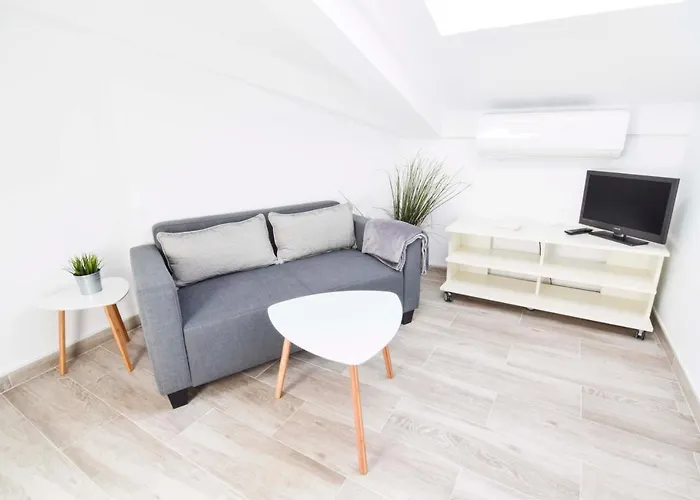 Apartamento: Letmalaga Economy Bishop Orchard