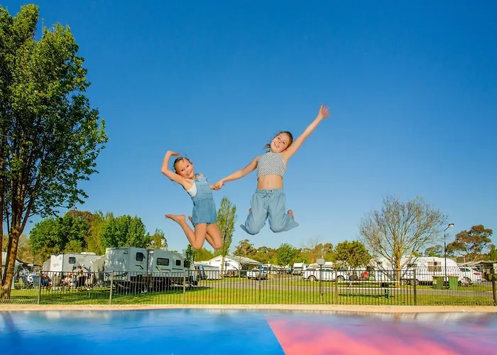 Nrma Holiday Park