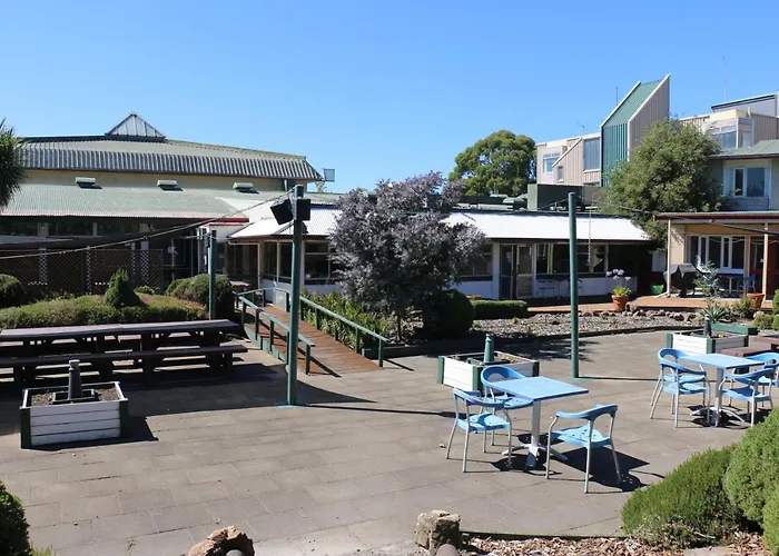 Equestrian Hotel