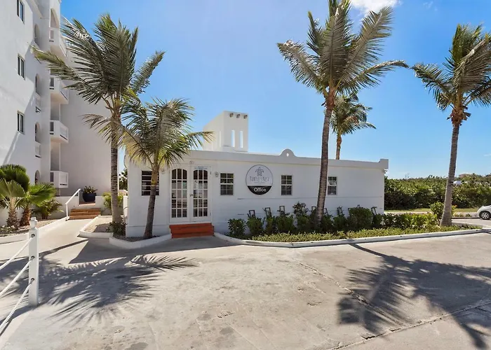 Family Hotel: Turtle'S Nest Beach Resort