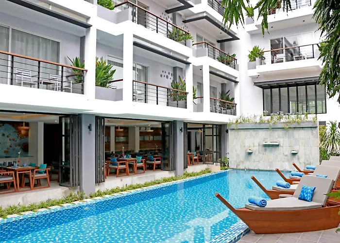 Hotel with pool: Riversoul Boutique