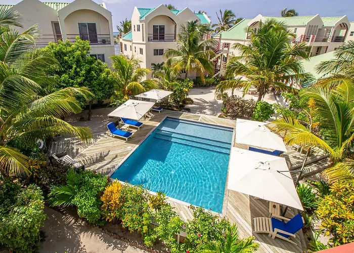 Cheap hotel: Tres Cocos Resort