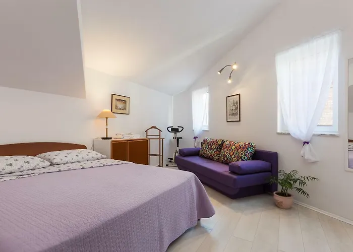 Hotel near College: Split Old Town Apartment