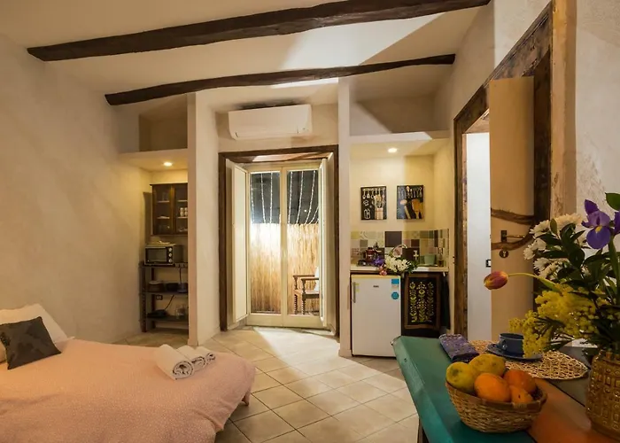 Casa Mama