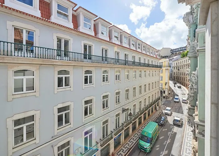 Hotel near College: Ouro Grand By Level Residences