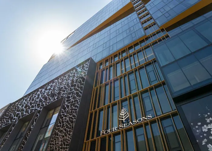 Four Seasons Montreal