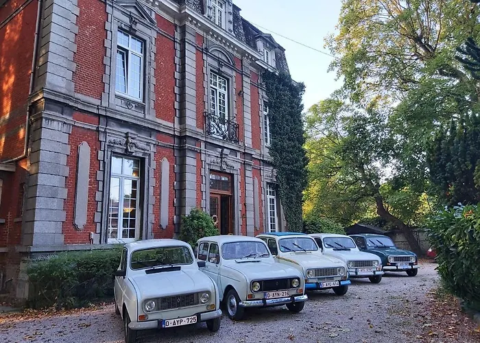 Familiehotel: Chateau Lambert Moulinsart Hotel, Shuttle Airport, Long Term Parking, Snooker, Large Terrasse, Dinner, Breakfast