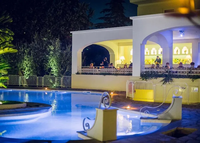 Hotel di lusso: Grand Hotel Aminta