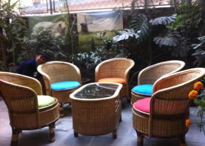 Souvenir Guest House