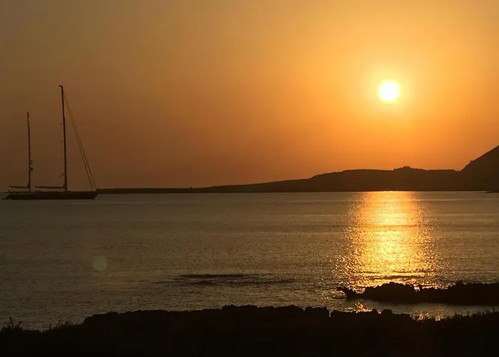 Hotel sulla spiaggia: Camping Villaggio Egad